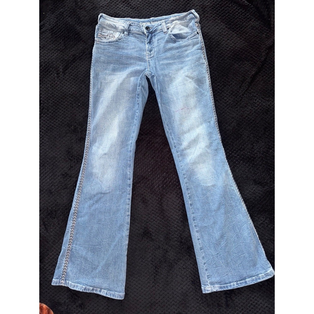 Cowgirl Tuff Women's Zig Zag Flare II Mid Rise Jeans Blue Dark Wash Size 28‎